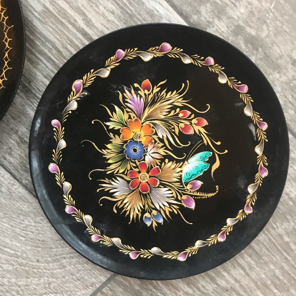 Black Oriental Jewelry Plates - Picture 5 of 5